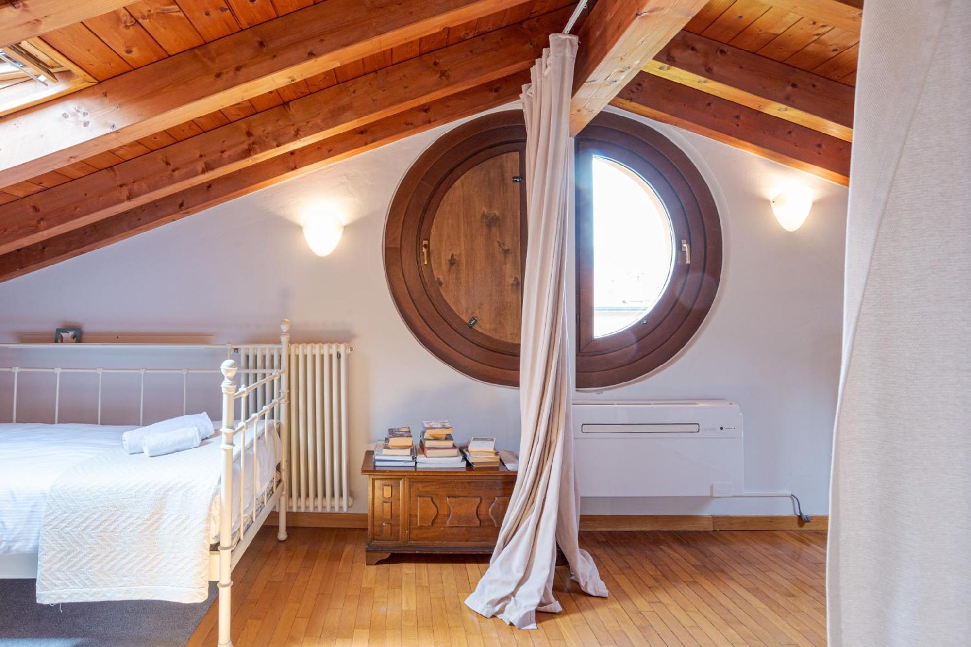 Pearl Of The Lake Apartment, Bellagio, Breathtaking Views And Good Vibes Екстер'єр фото