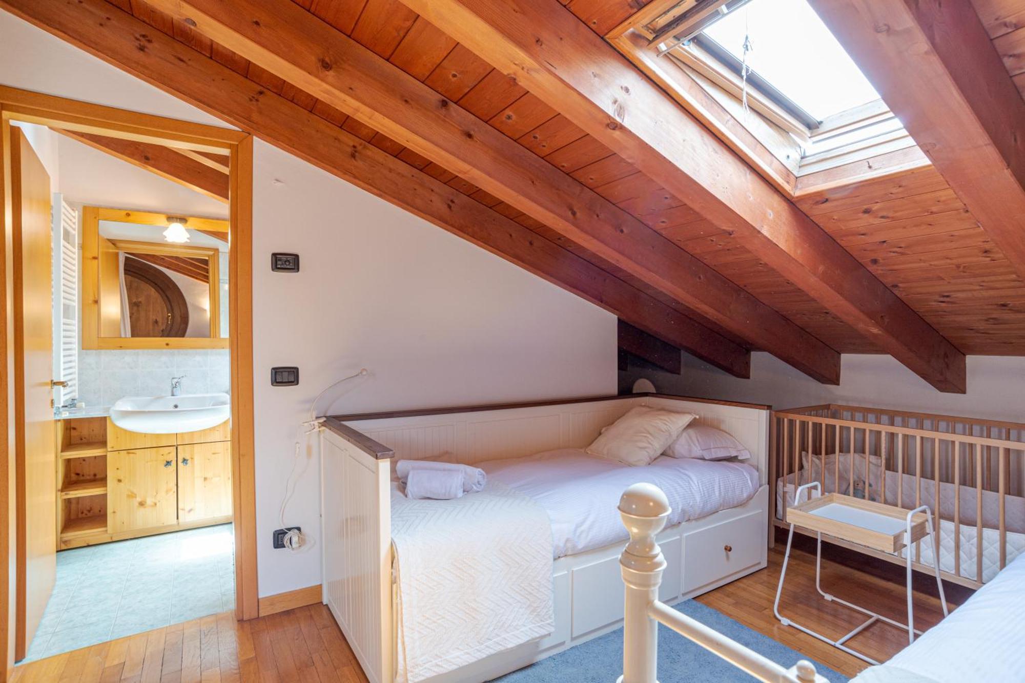 Pearl Of The Lake Apartment, Bellagio, Breathtaking Views And Good Vibes Екстер'єр фото